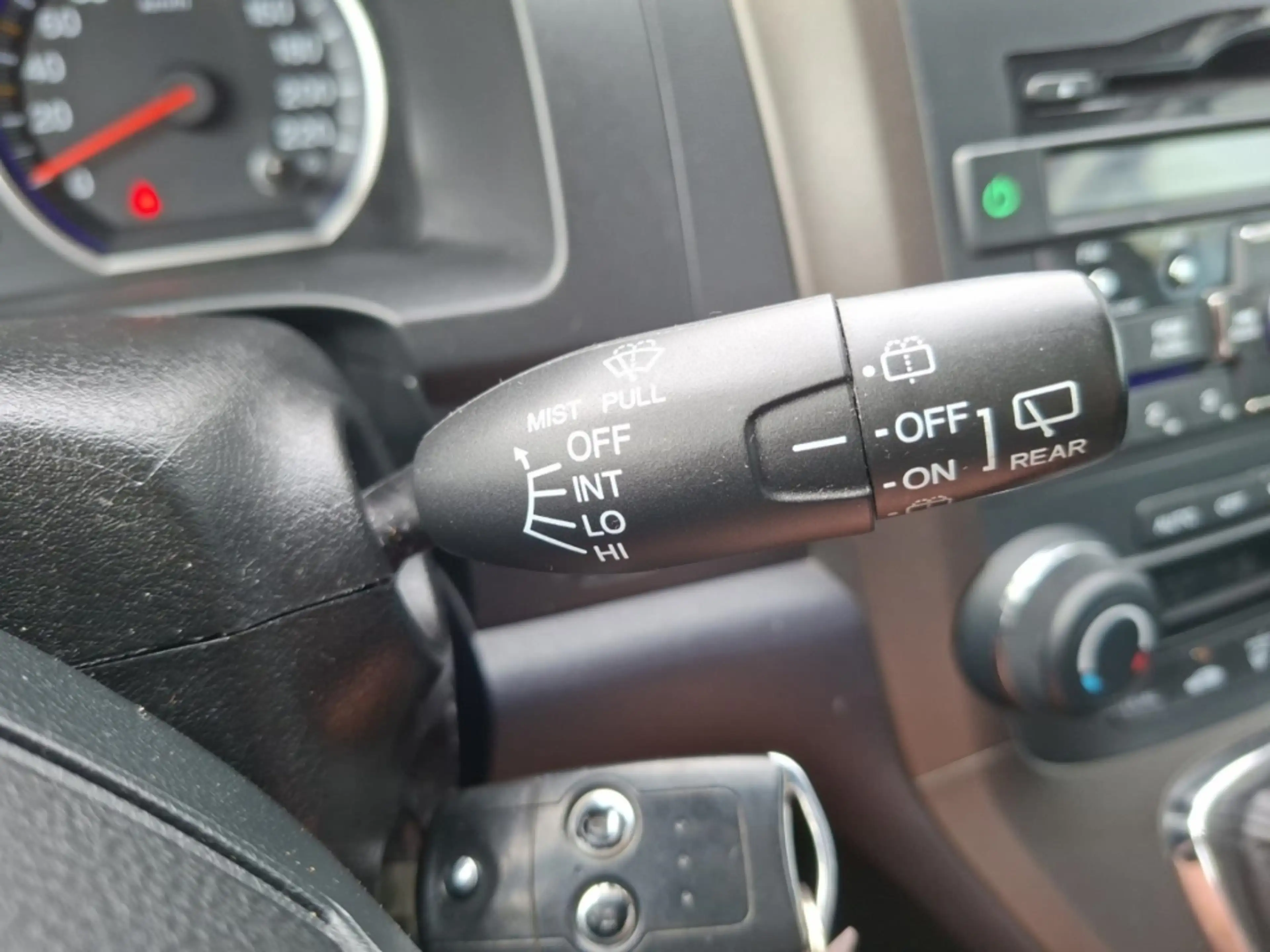 Honda CR-V 2.0 Comfort 4x4 °AHK°AAC°PDC°Tempomat° — photo 11