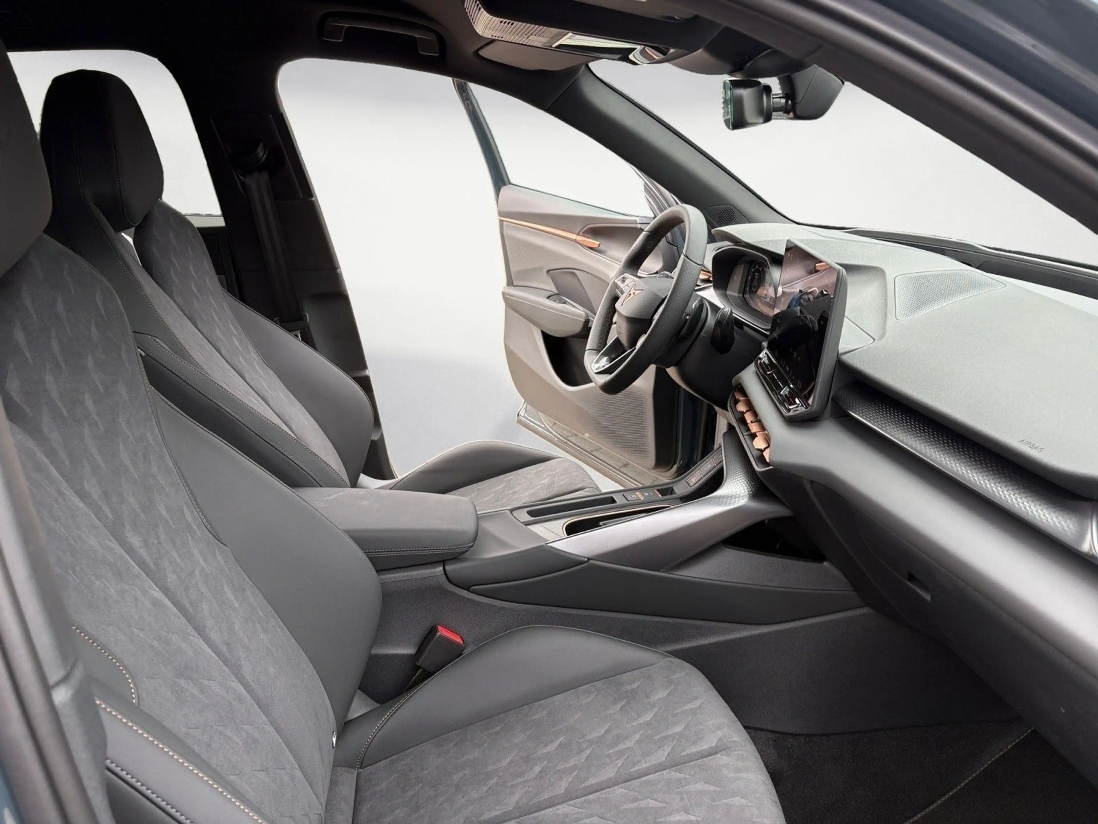 CUPRA Terramar 1.5 e-HYBRID   6-Gang-DSG — photo 12