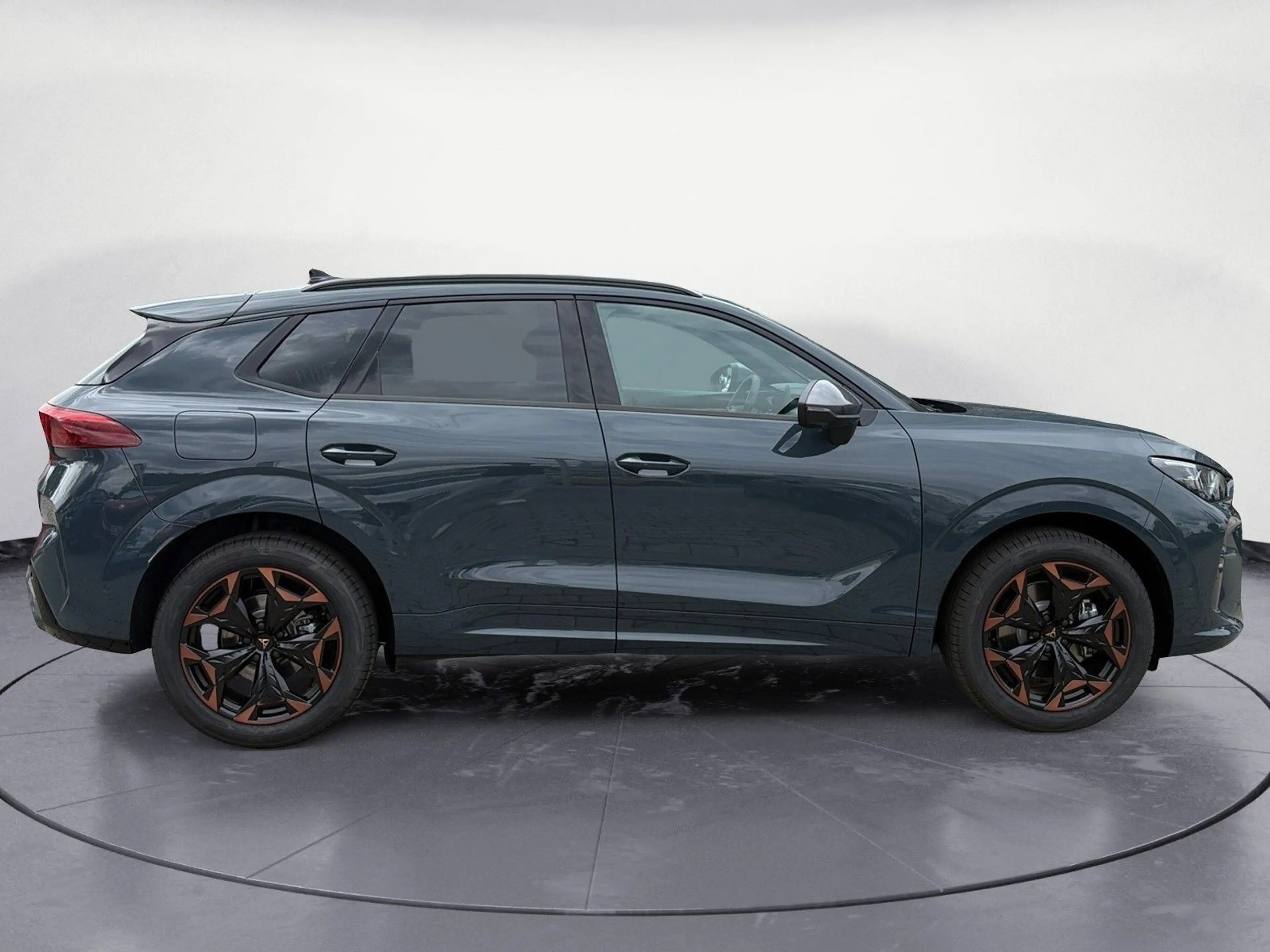 CUPRA Terramar 1.5 e-HYBRID   6-Gang-DSG — photo 5