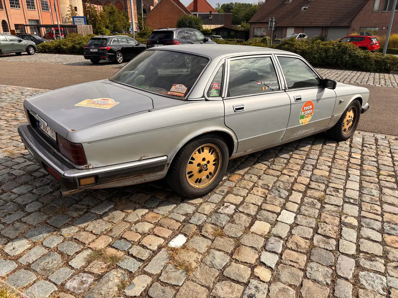Jaguar XJ40 3.6, foto 2