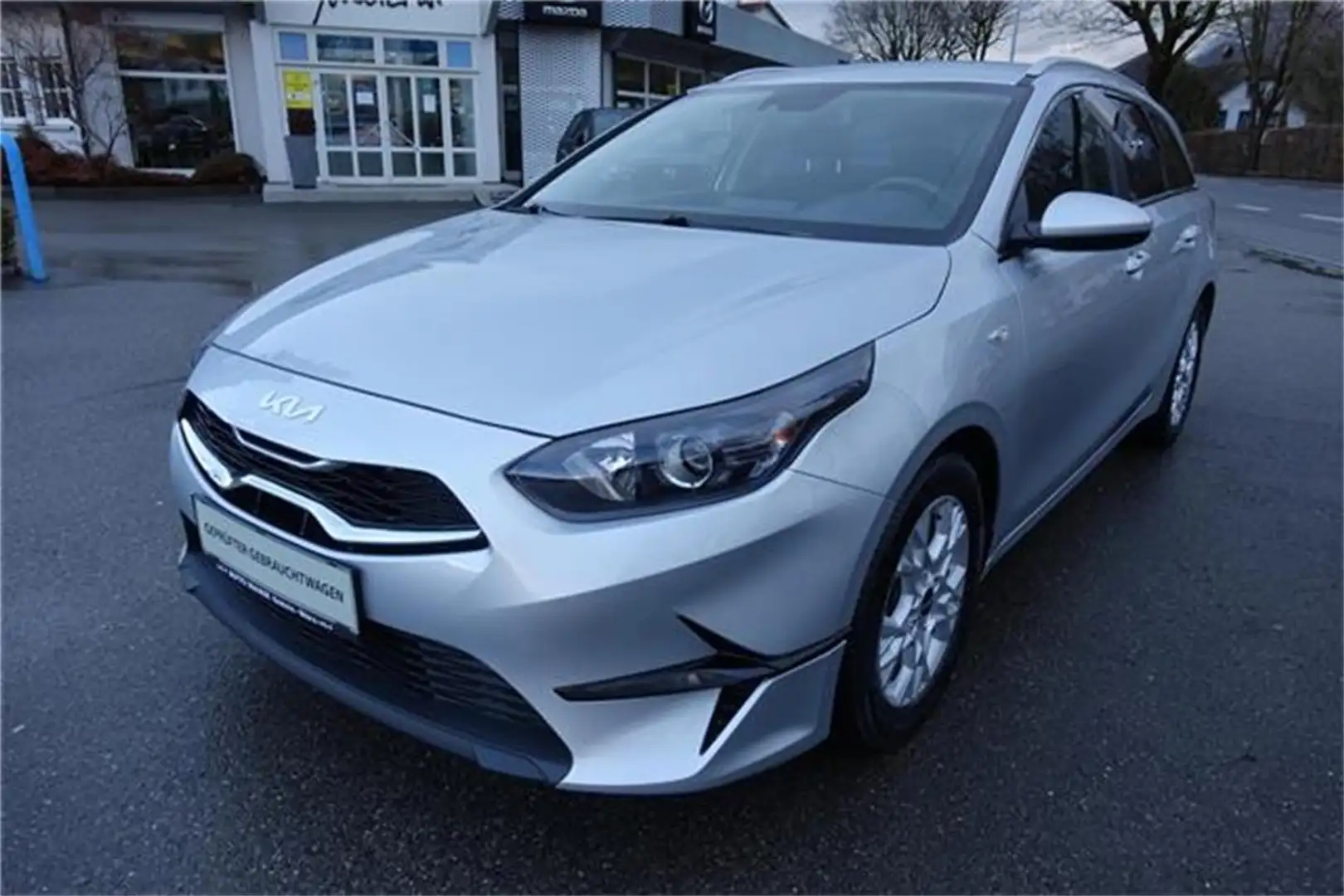 Kia Ceed / cee'd ceed SW 1,0 T-GDI GPF ISG Silber Silber - 1