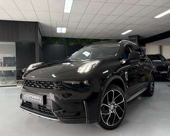 1.5 Plug-in Hybrid 261PK BLACK EDITION 360 CAM