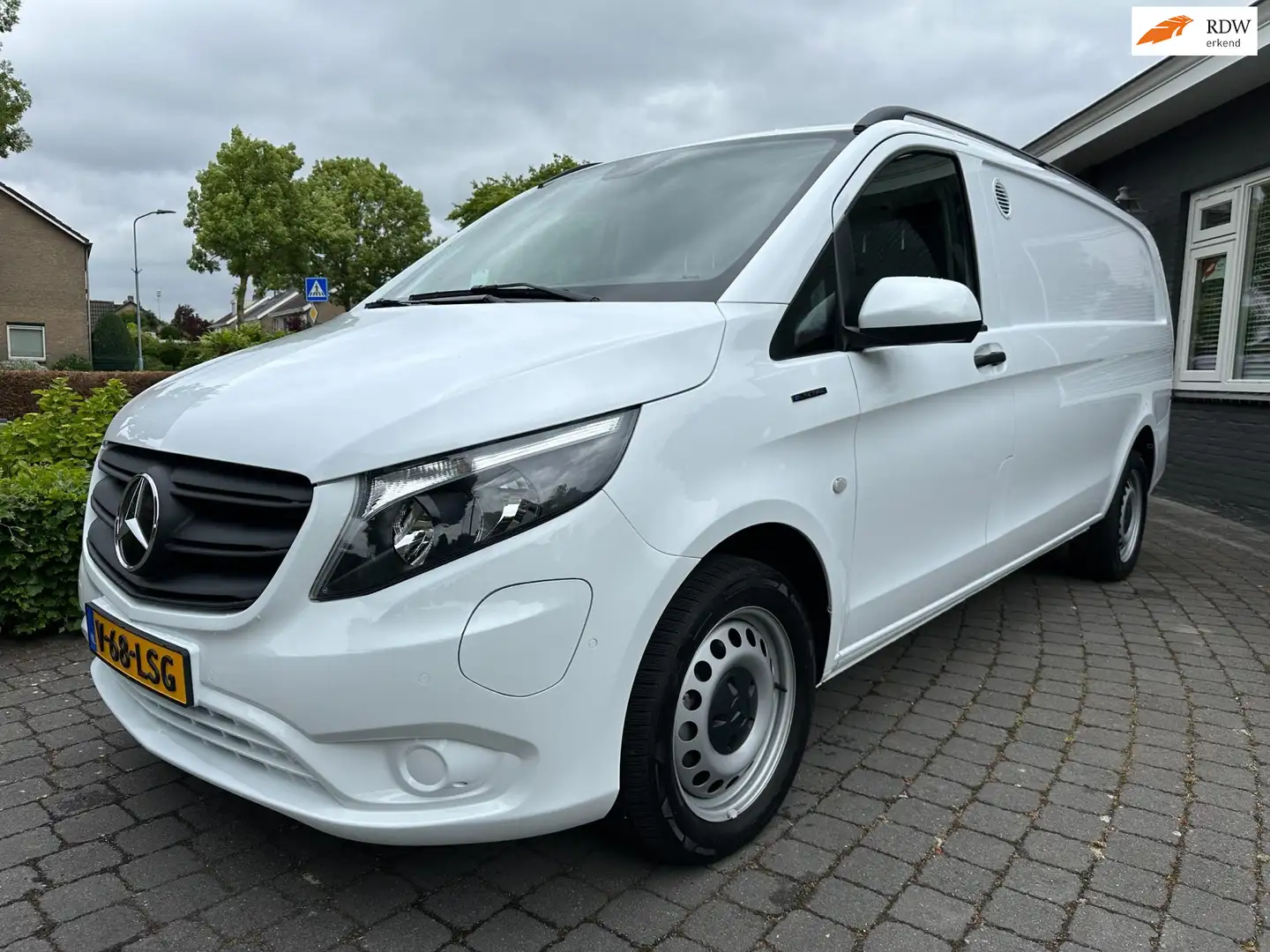 Mercedes-Benz Vito E-Vito Extra Lang, 66 kWh Long Range! Blanc - 1
