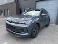Volkswagen Tiguan Tiguan 1.5 eTSI DSG Trekhaak Leder Camera Adap.Cru Gris - thumbnail 2