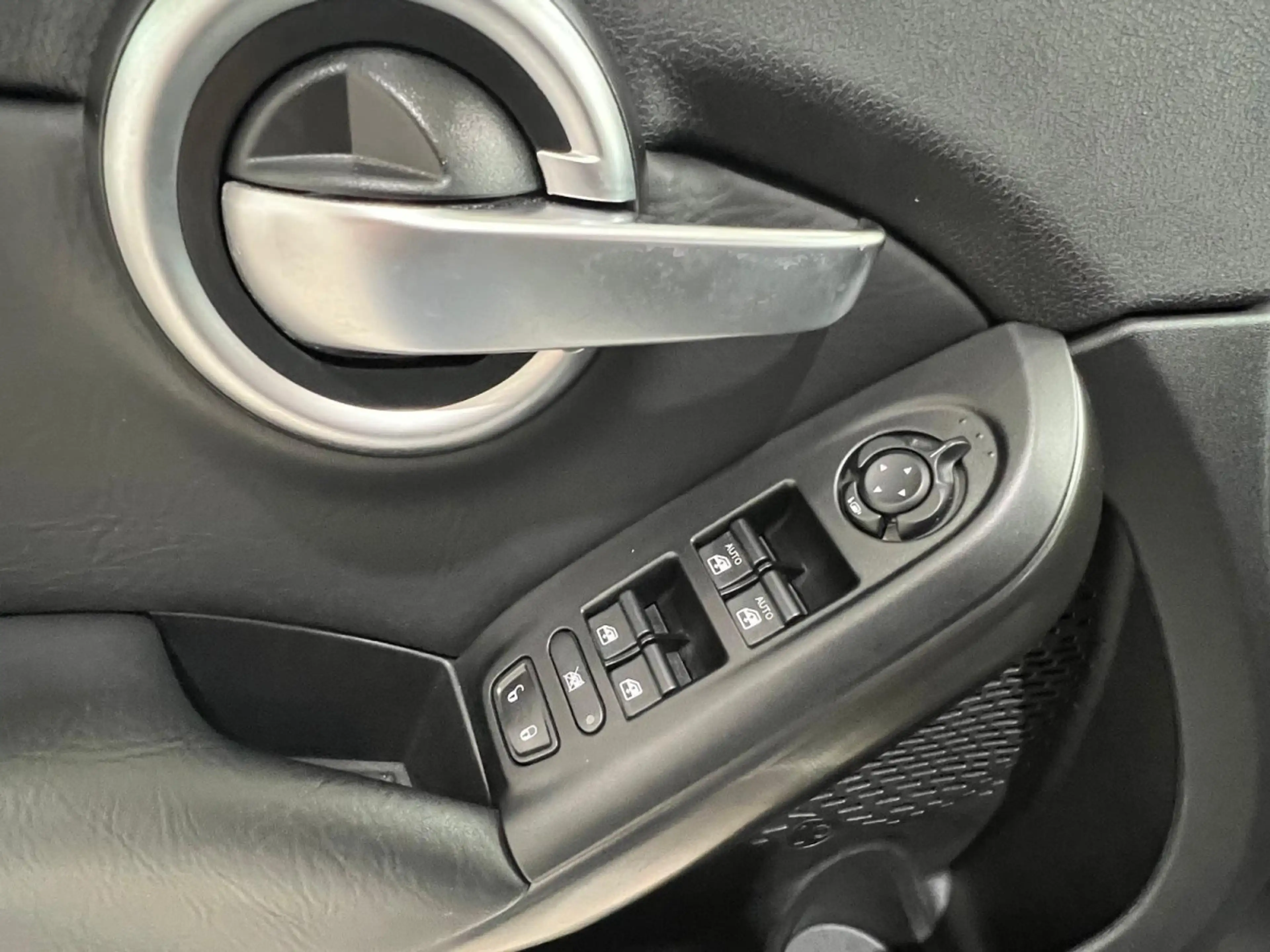 Fiat 500X 1.4 TURBO S-DESIGN, CUIR, NAVI, CAMERA, BLUETOOTH, — photo 13