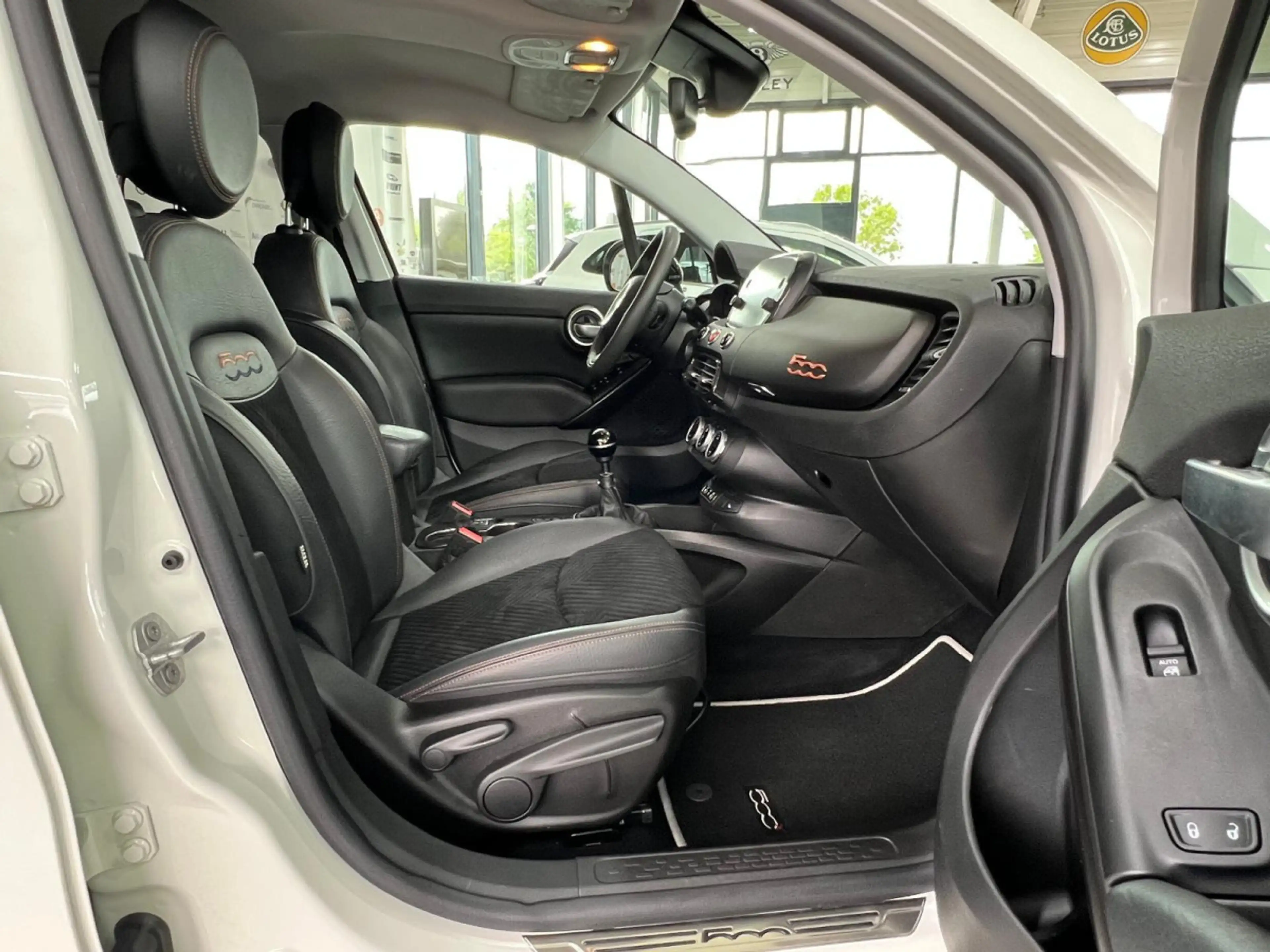 Fiat 500X 1.4 TURBO S-DESIGN, CUIR, NAVI, CAMERA, BLUETOOTH, — photo 5