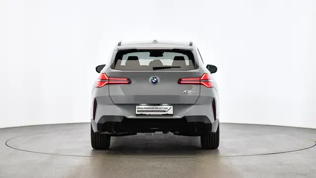 BMW X3 20d xDrive Ansicht 2