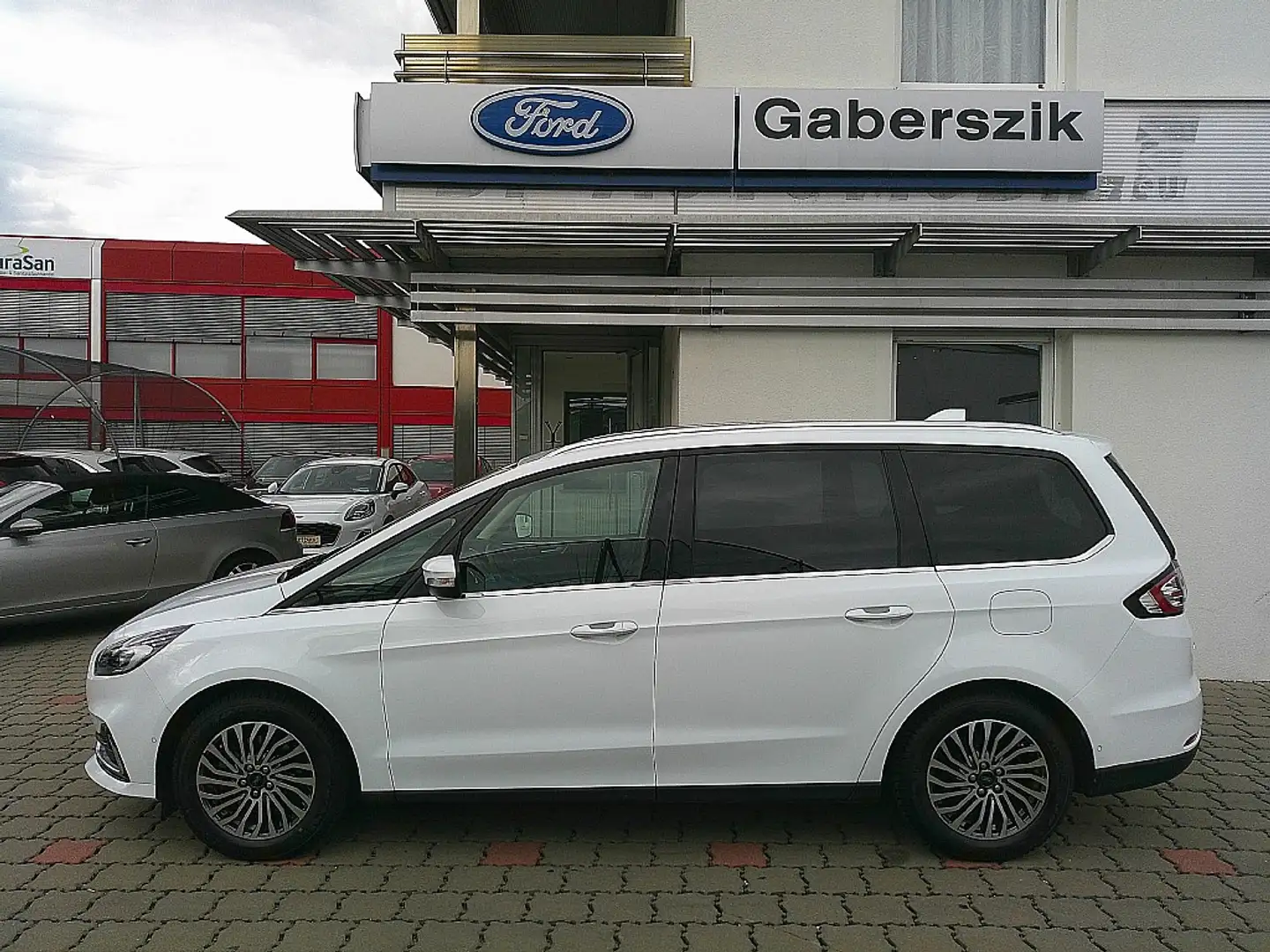 Ford Galaxy 2,5 Duratec Hybrid Titanium Aut. Weiß - 2