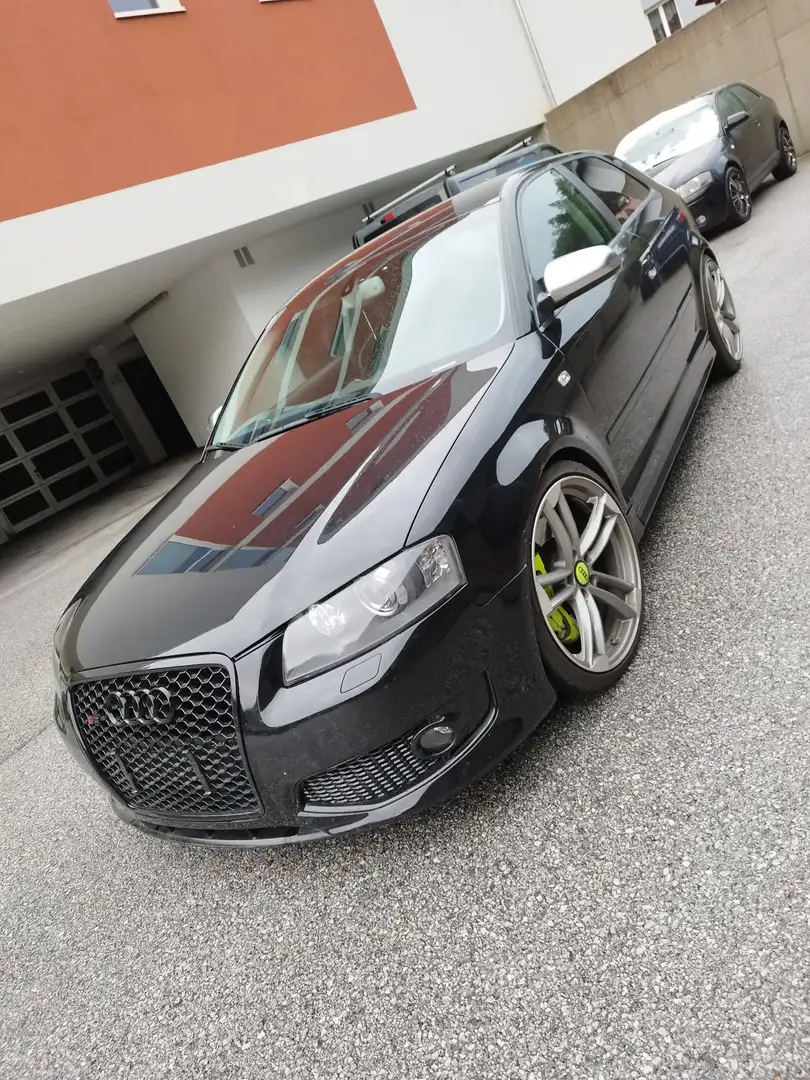 Audi S3 2.0 TFSI quattro Schwarz - 1