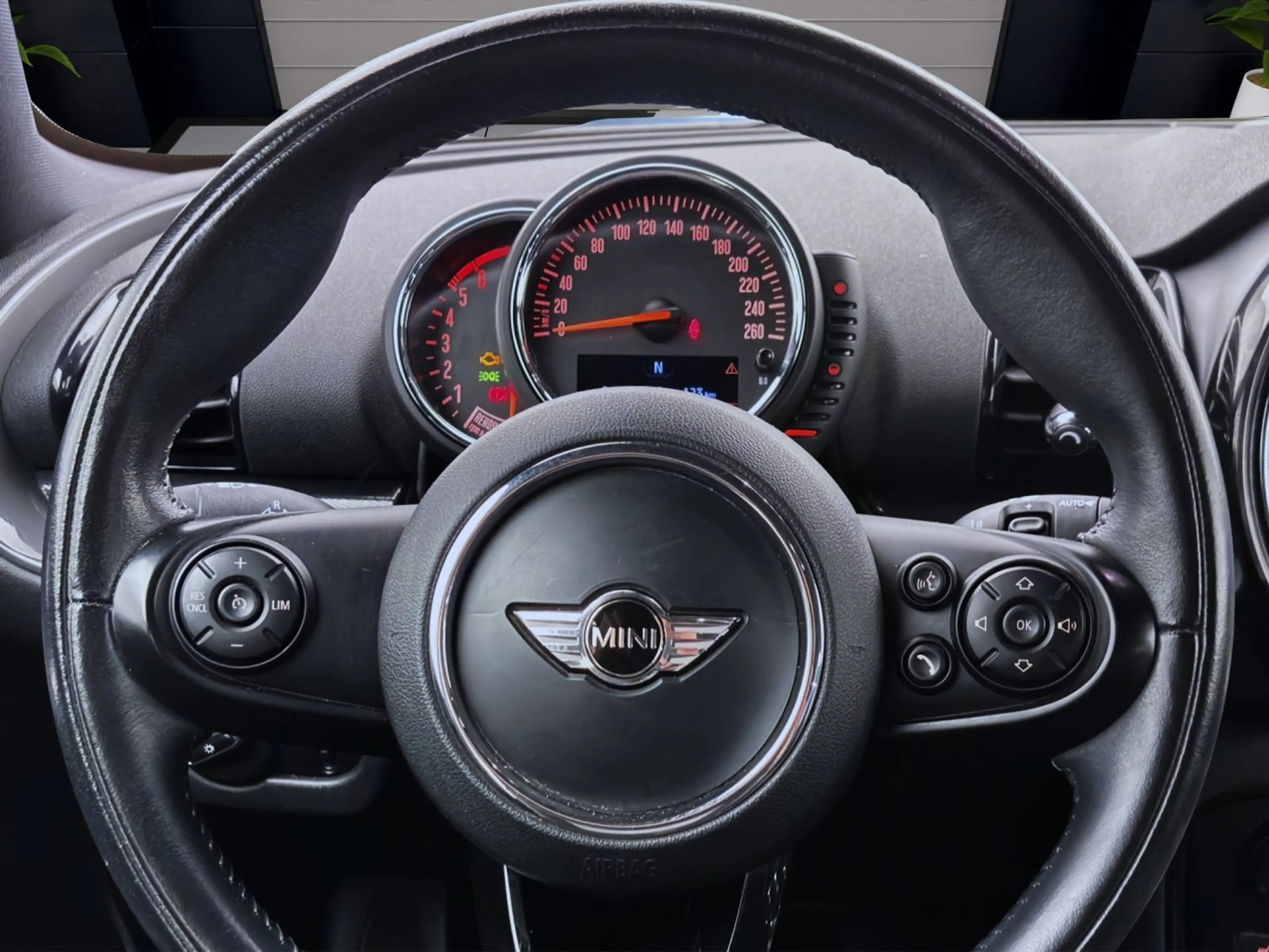 MINI Cooper Clubman Clubman Cooper D NAVI LED GRA SITZHZG KLIMA PDC — photo 13