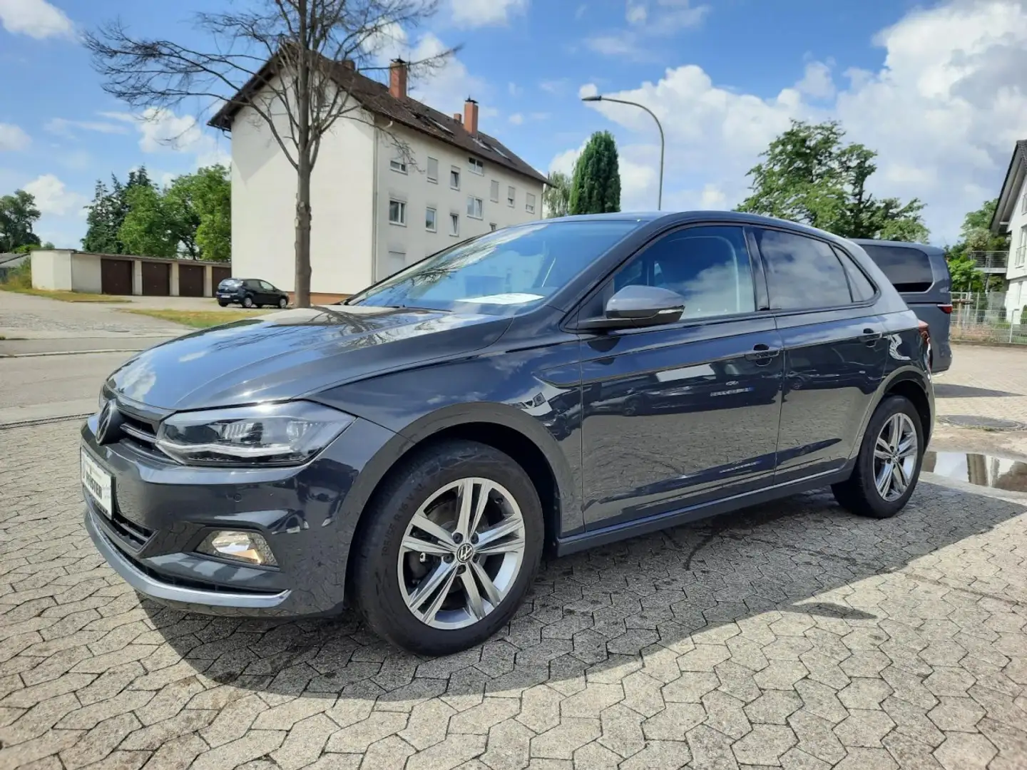 Volkswagen Polo VI Highline 1.0TSI DSG Navi LED ACC uvm. Klima Grau - 2