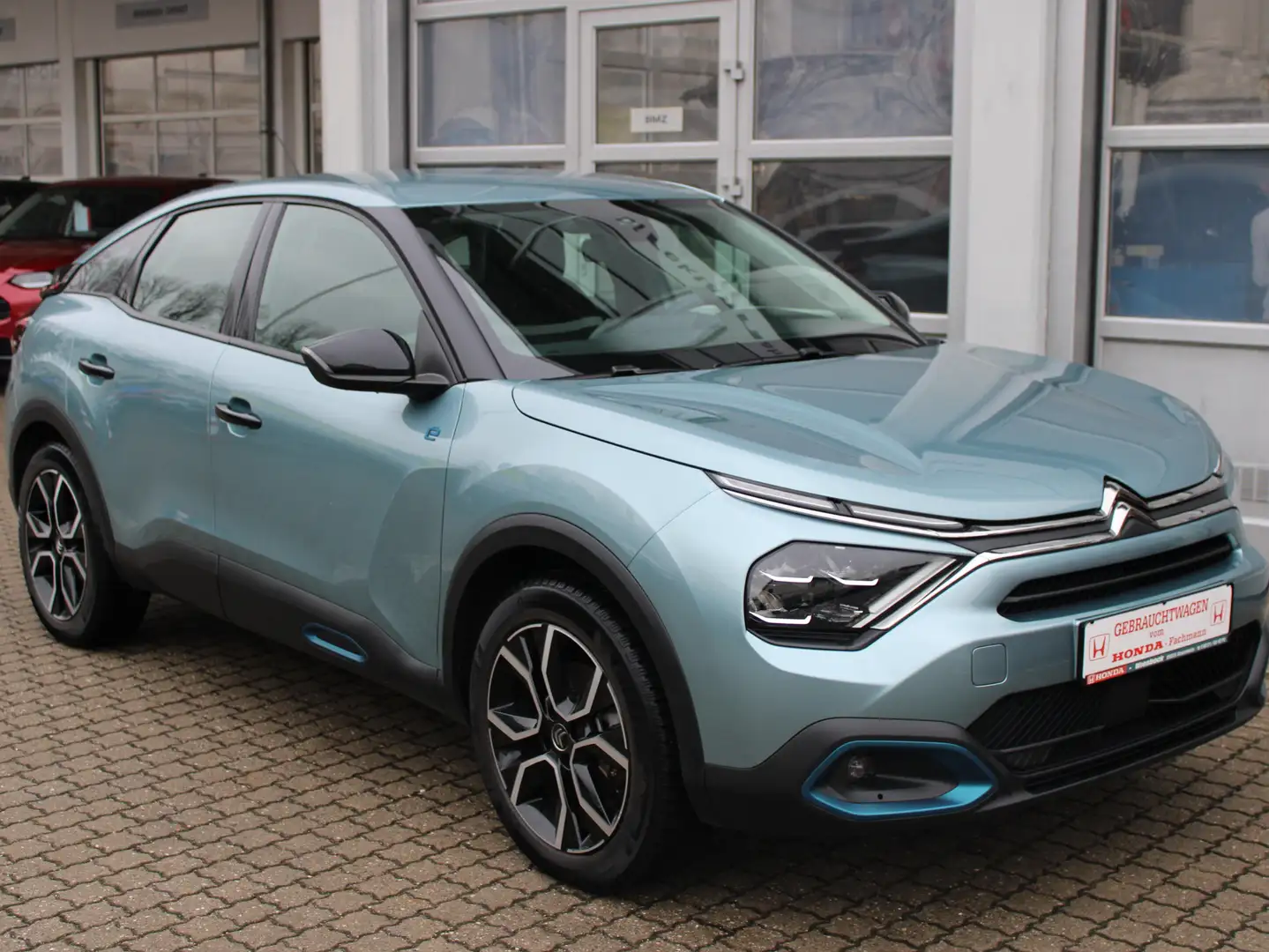 Citroen C4 ë- Feel Blau - 1