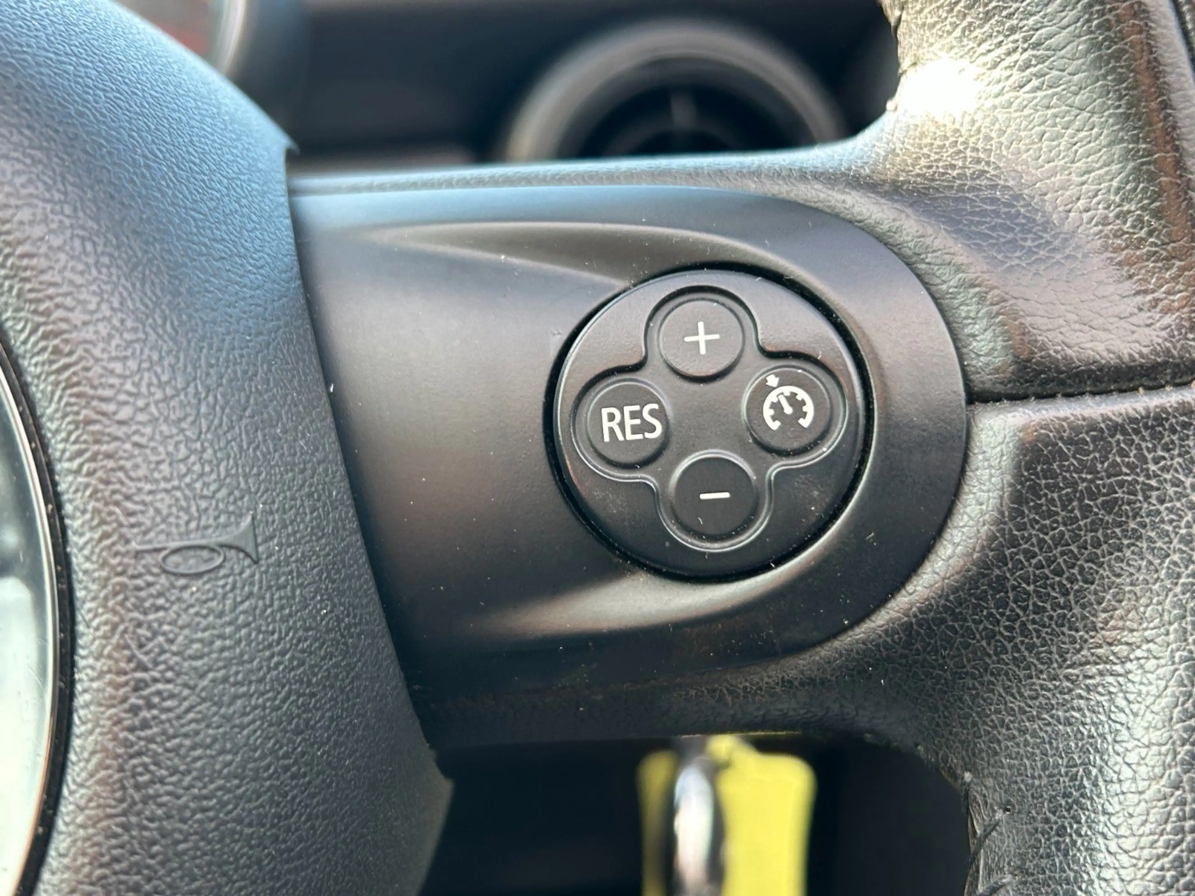 MINI Cooper Cabrio 1.6 Cabrio Highgate Klimaauto. Xenon PDC — photo 26