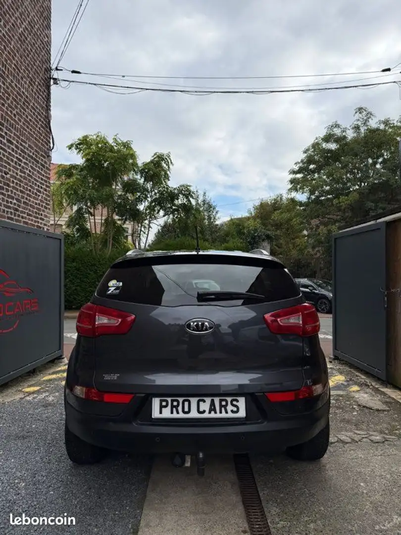 Kia Sportage Gris - 2