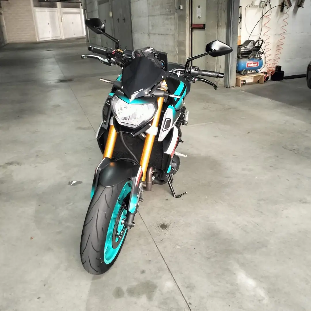 Yamaha MT-09 Nero - 2