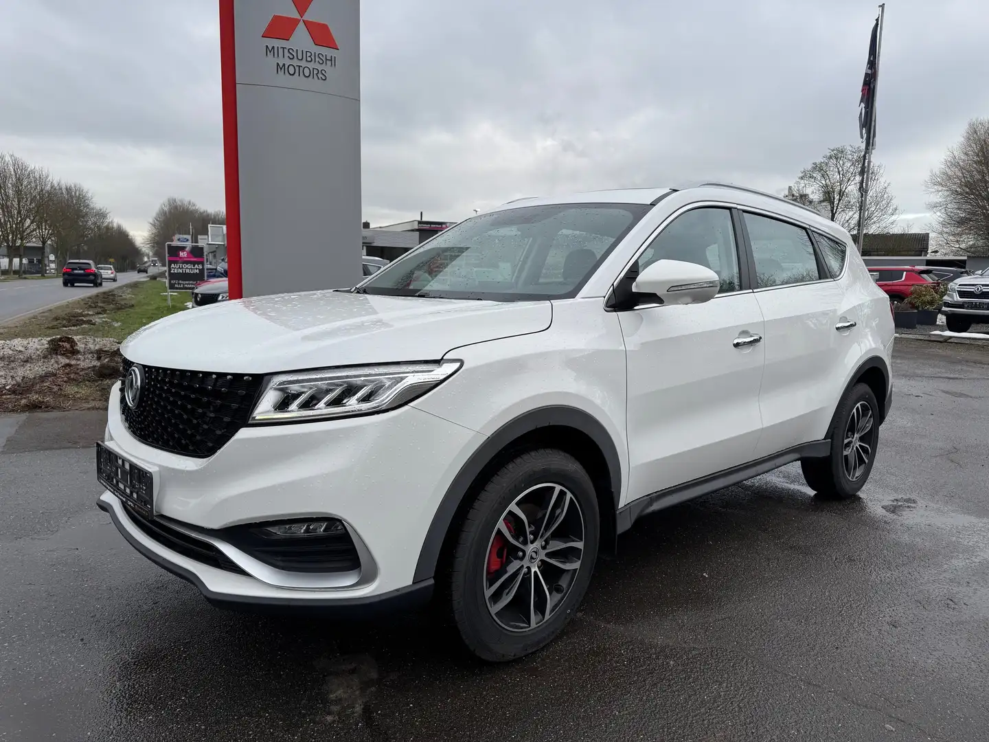 DFSK Fengon 580 Fengon 580 Intelligent, 1,5T, CVT,E6 Weiß - 1