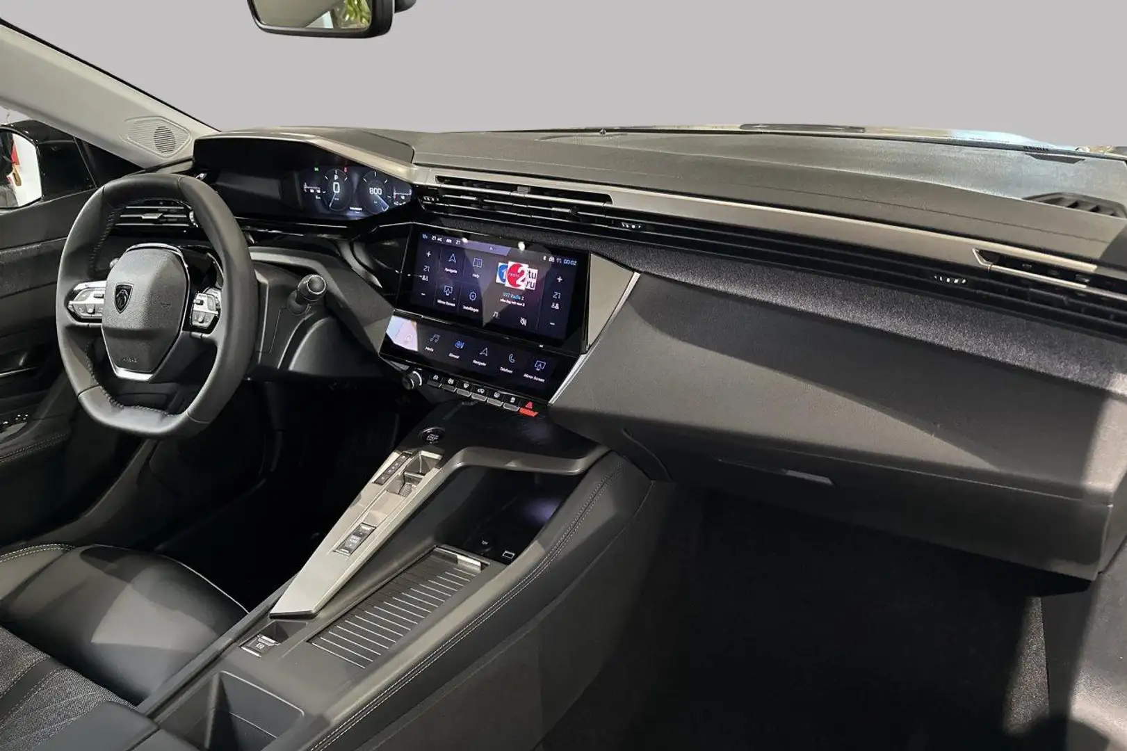 Peugeot 408 Allure Pack 1.2 Benz 130 S Šedá - 2
