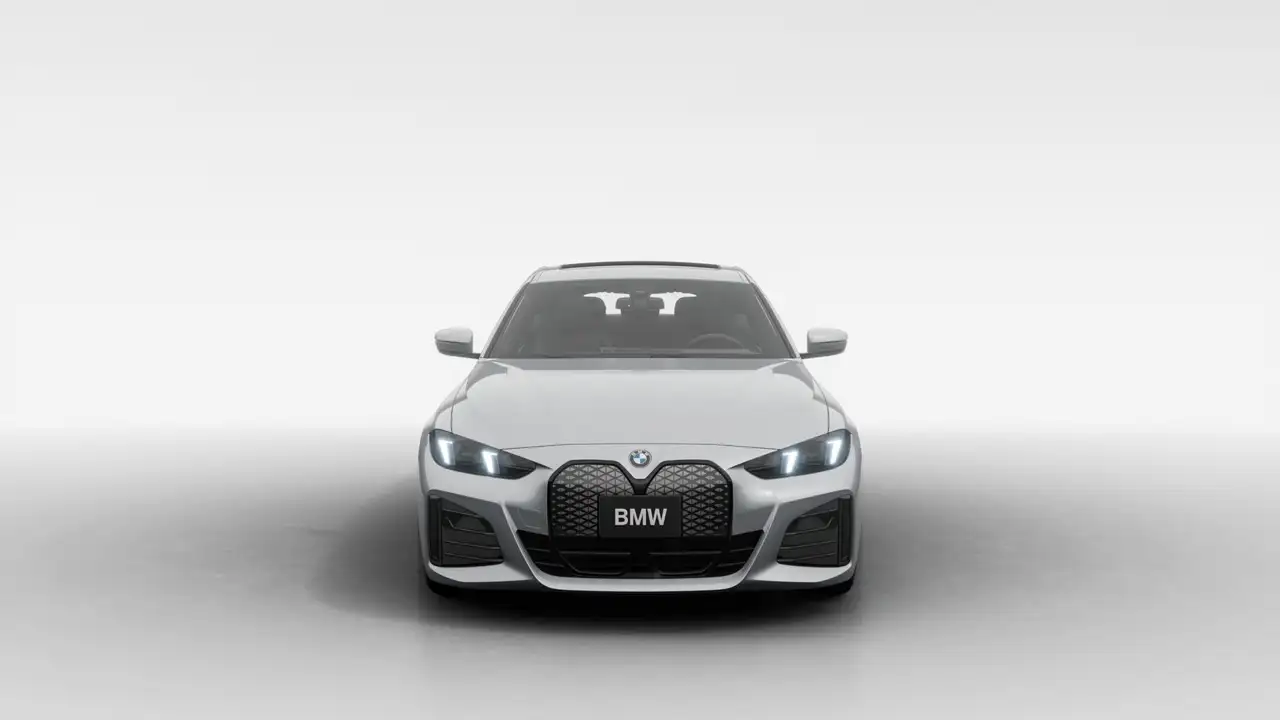 BMW i4 снимка BMW i4