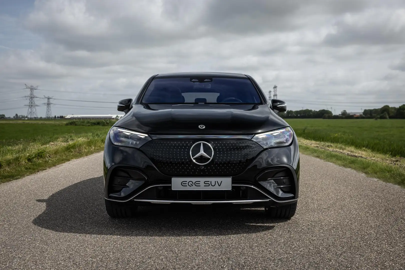 Mercedes-Benz EQE SUV 350 4MATIC | Nieuw € 124.773  | AMG Line | Premium Negro - 2