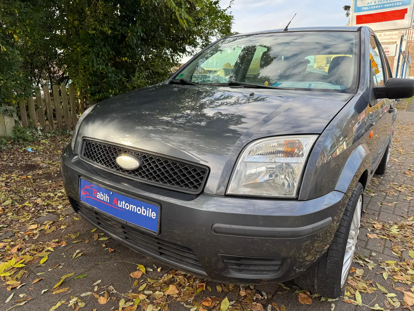 Ford Fusion Fusion 1.6 Trend, Klima , Navigation, Tüv Neu Grau - 2