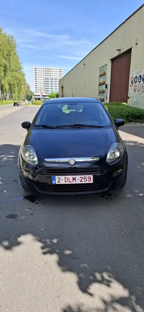 Fiat Punto 1.2i Actual - 1
