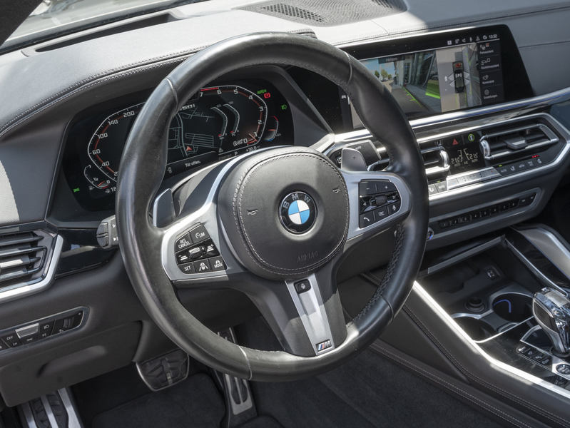 BMW X6 M50i +22Z DAPro 360° PANO STANDHZ AKTIVLENK — photo 11