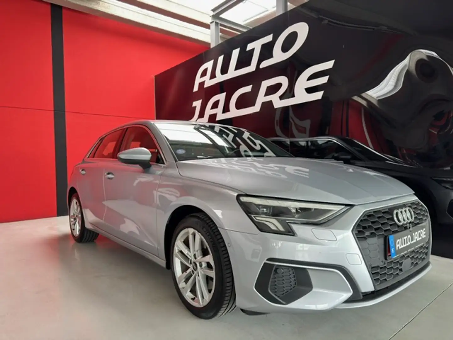 Audi A3 Sportback 35 TFSI Gris - 2