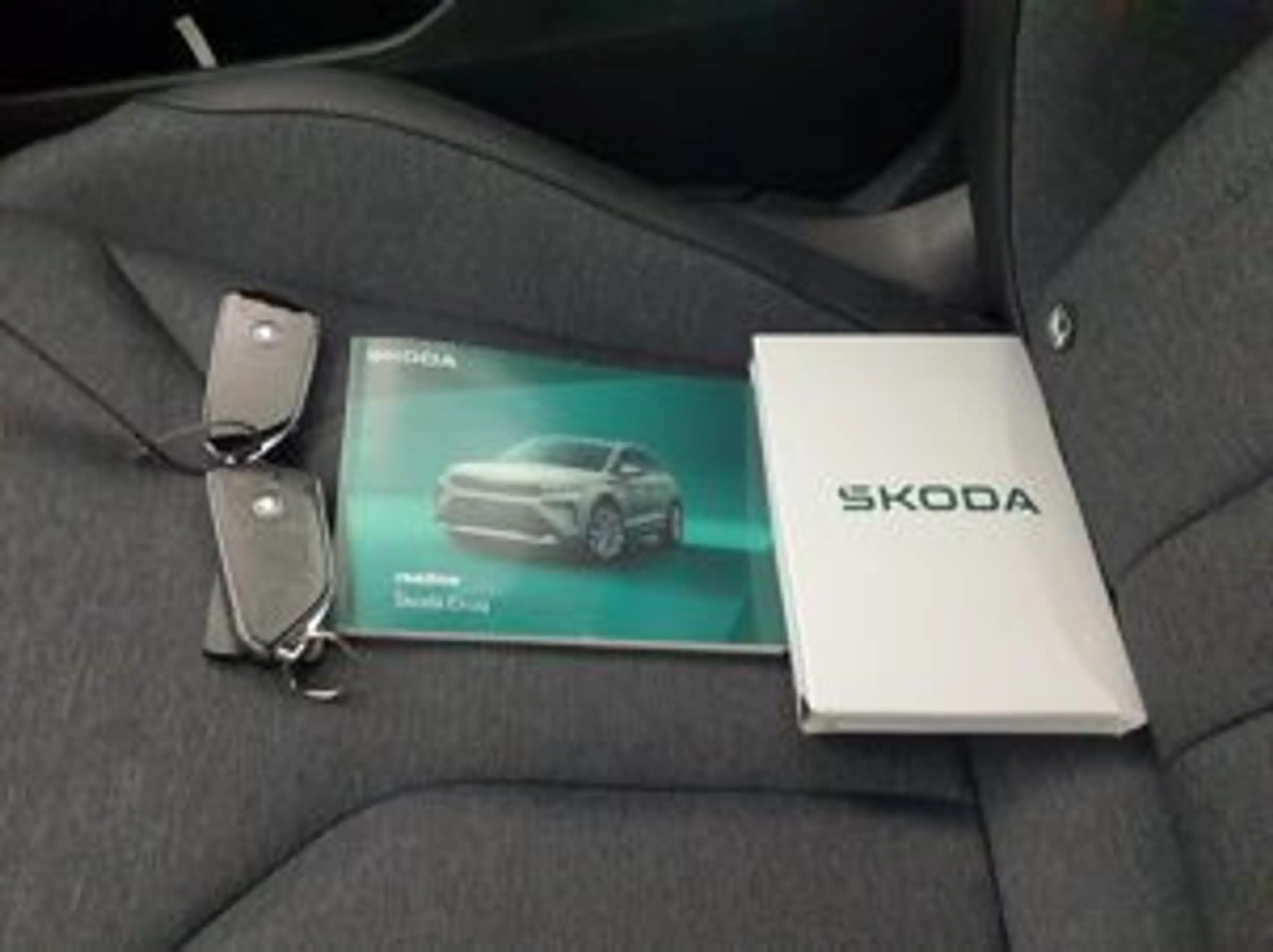 Skoda Elroq 85 Loft KAMERA ACC NAVI MATRIX-LED AHK — photo 12