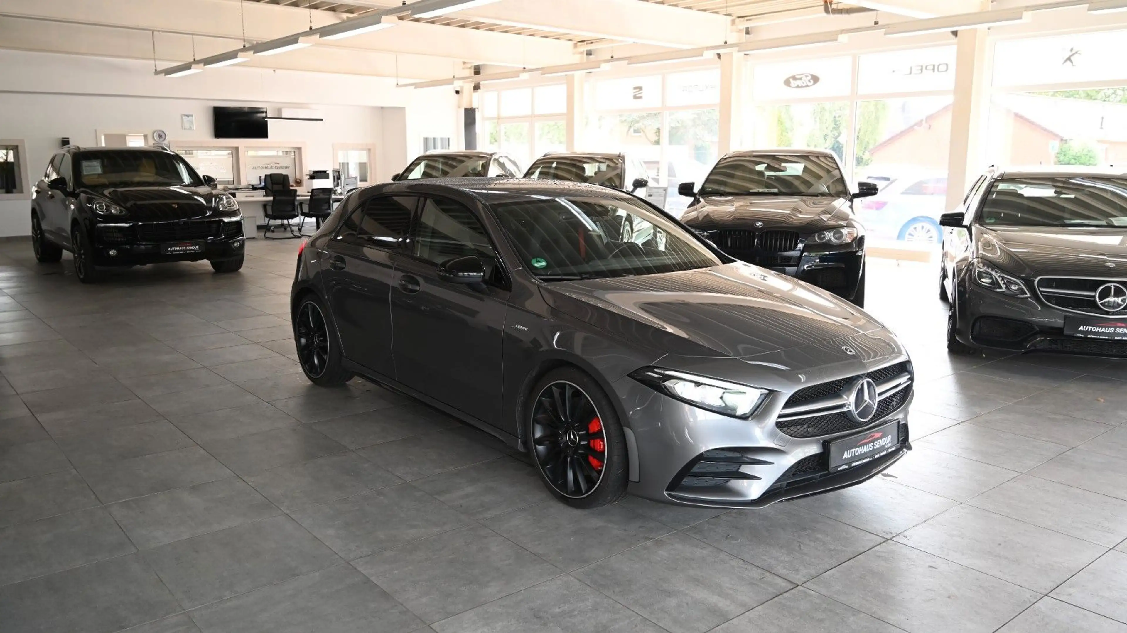 Mercedes-Benz A 35 AMG 4Matic *KAMERA*SPORT*TOP*ALCANTARA — photo 9