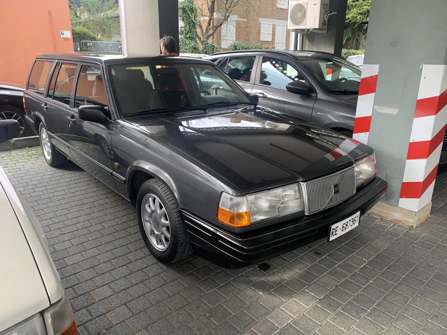 Volvo 945 Lusso - 1