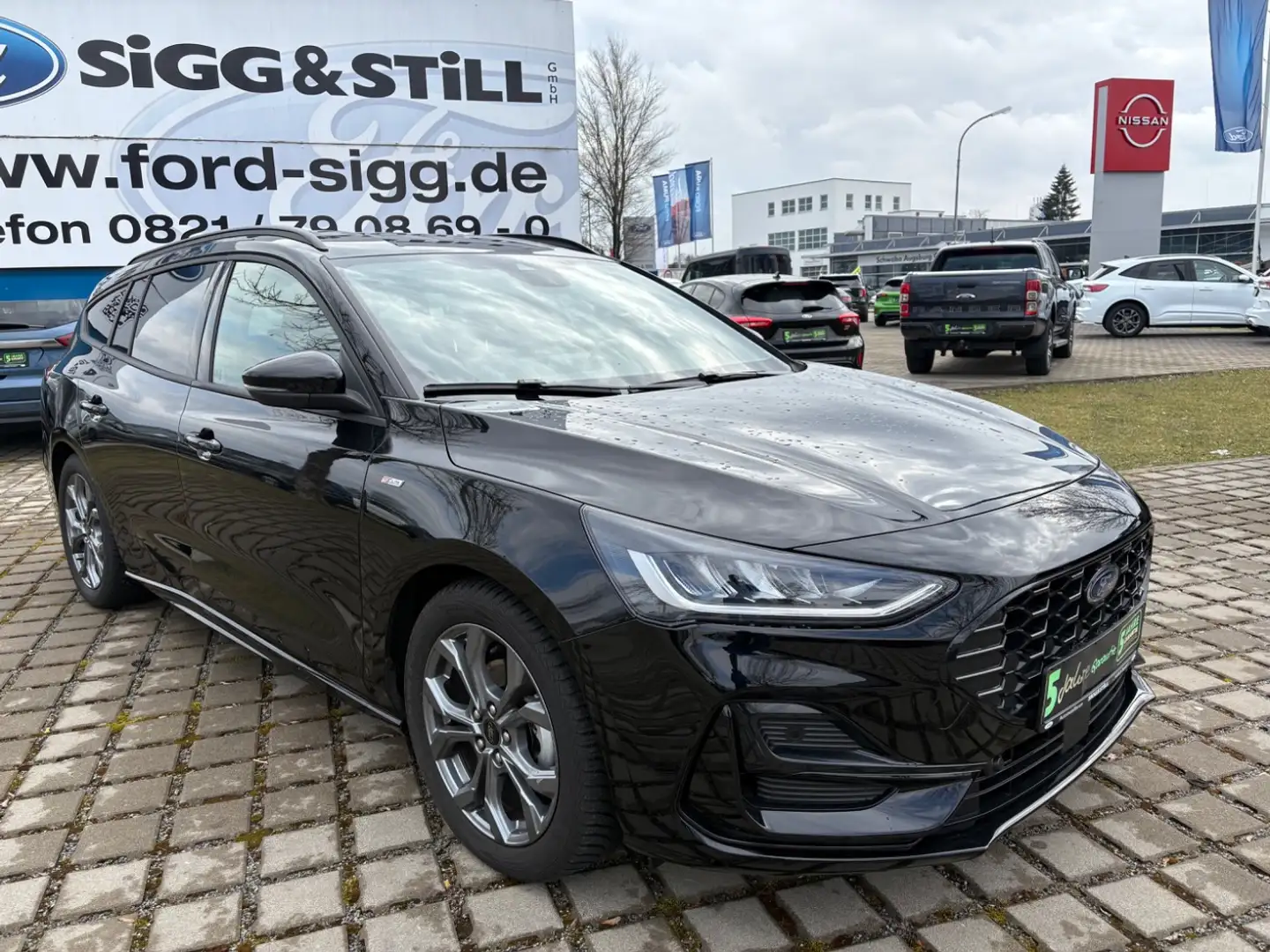 Ford Focus Turnier 1.0 ST-Line LED*iACC*NAV*SHZ*PDC*CAM Чорний - 2
