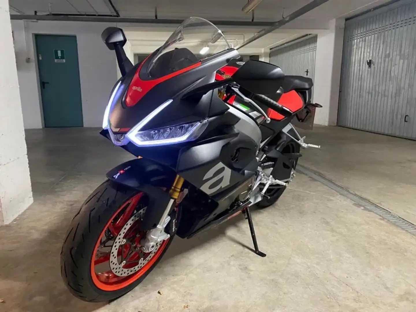 Aprilia RS 660 Siyah - 1