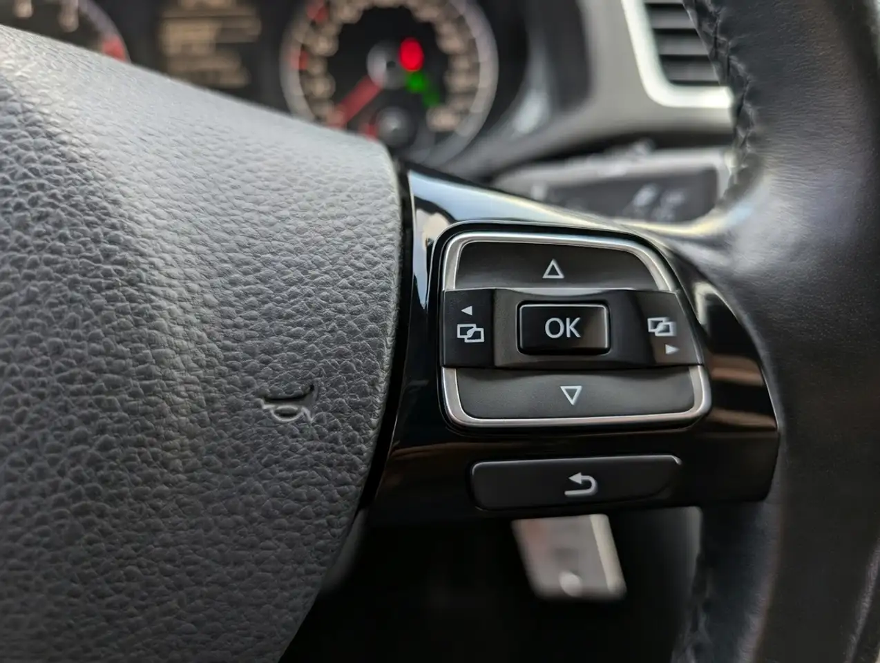 Volkswagen Passat снимка Volkswagen Passat
