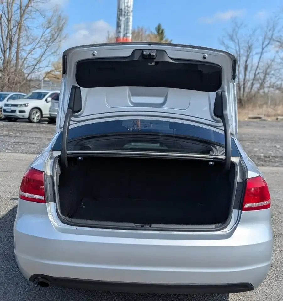 Volkswagen Passat снимка Volkswagen Passat