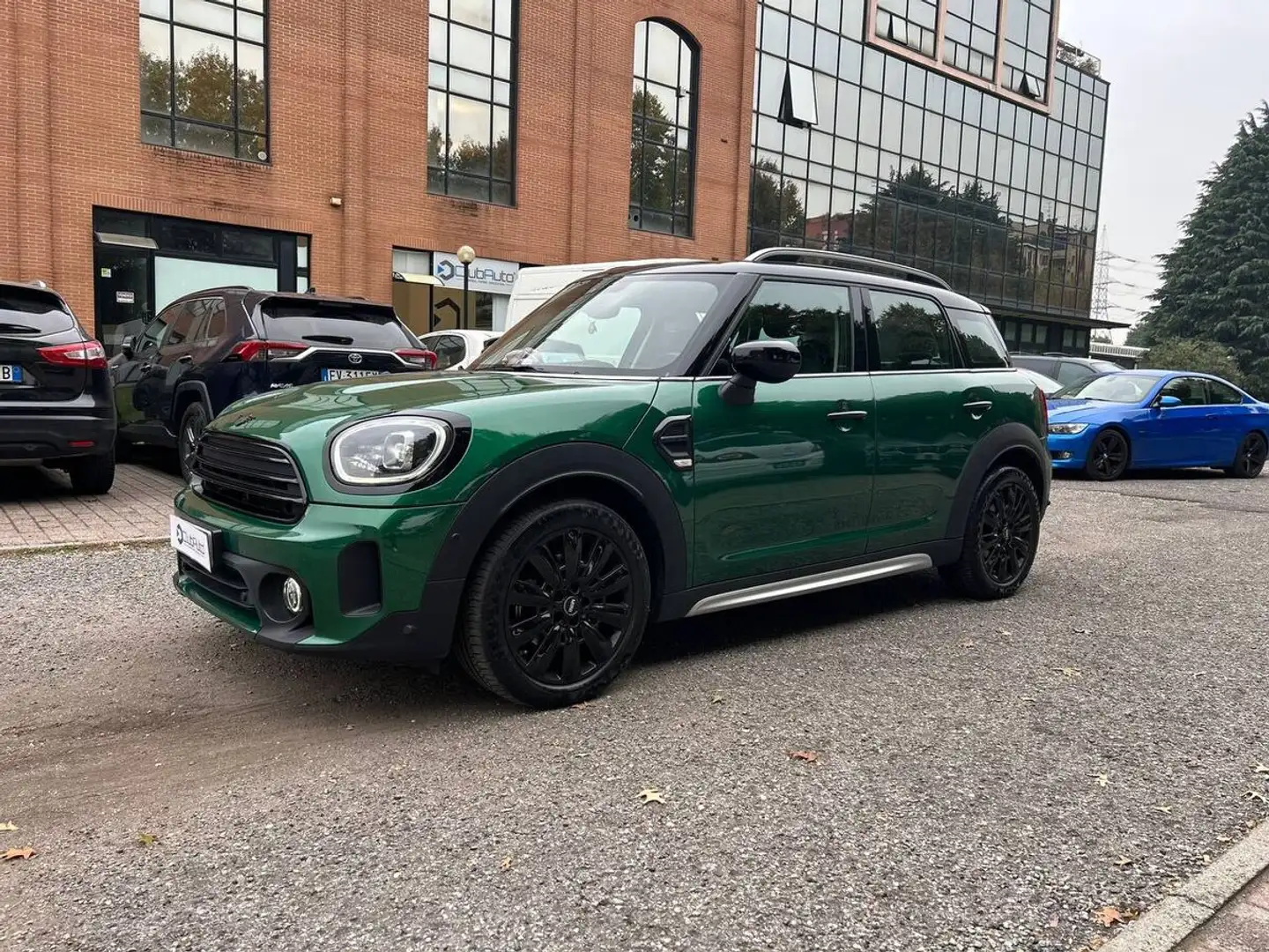 MINI Cooper Countryman 1.5 Cooper Hype auto Vert - 1