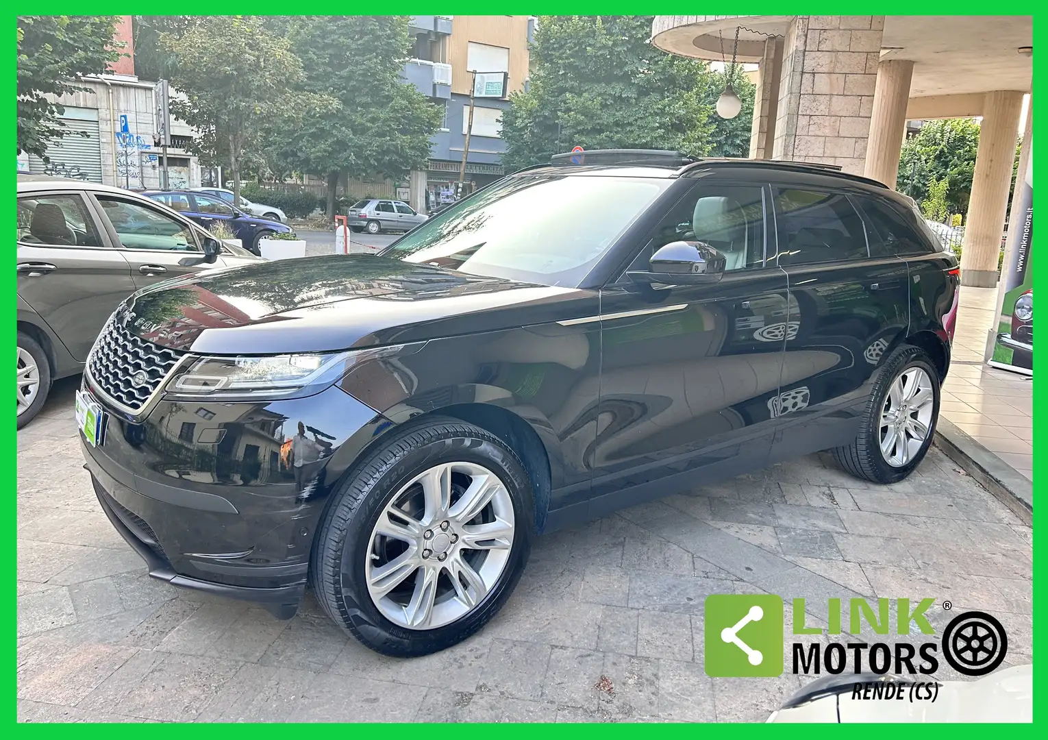 Land Rover Range Rover Velar Range Rover Velar 2017 2.0 i4 SE 240cv auto Nero - 2