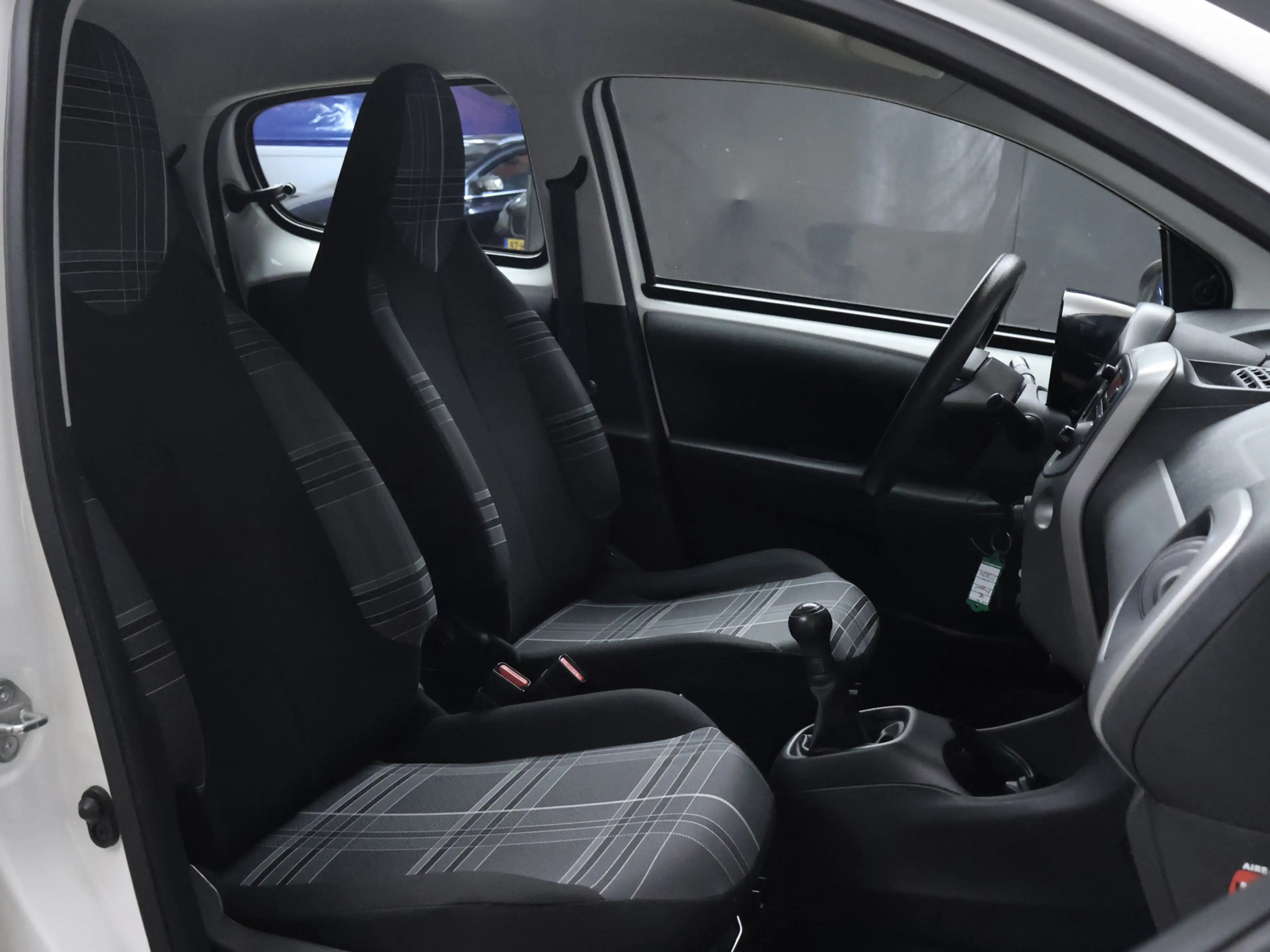 Peugeot 108 1.0 e-VTi Blue Lion Sport (AIRCO,CRUISE,SPORTSTOEL — photo 19