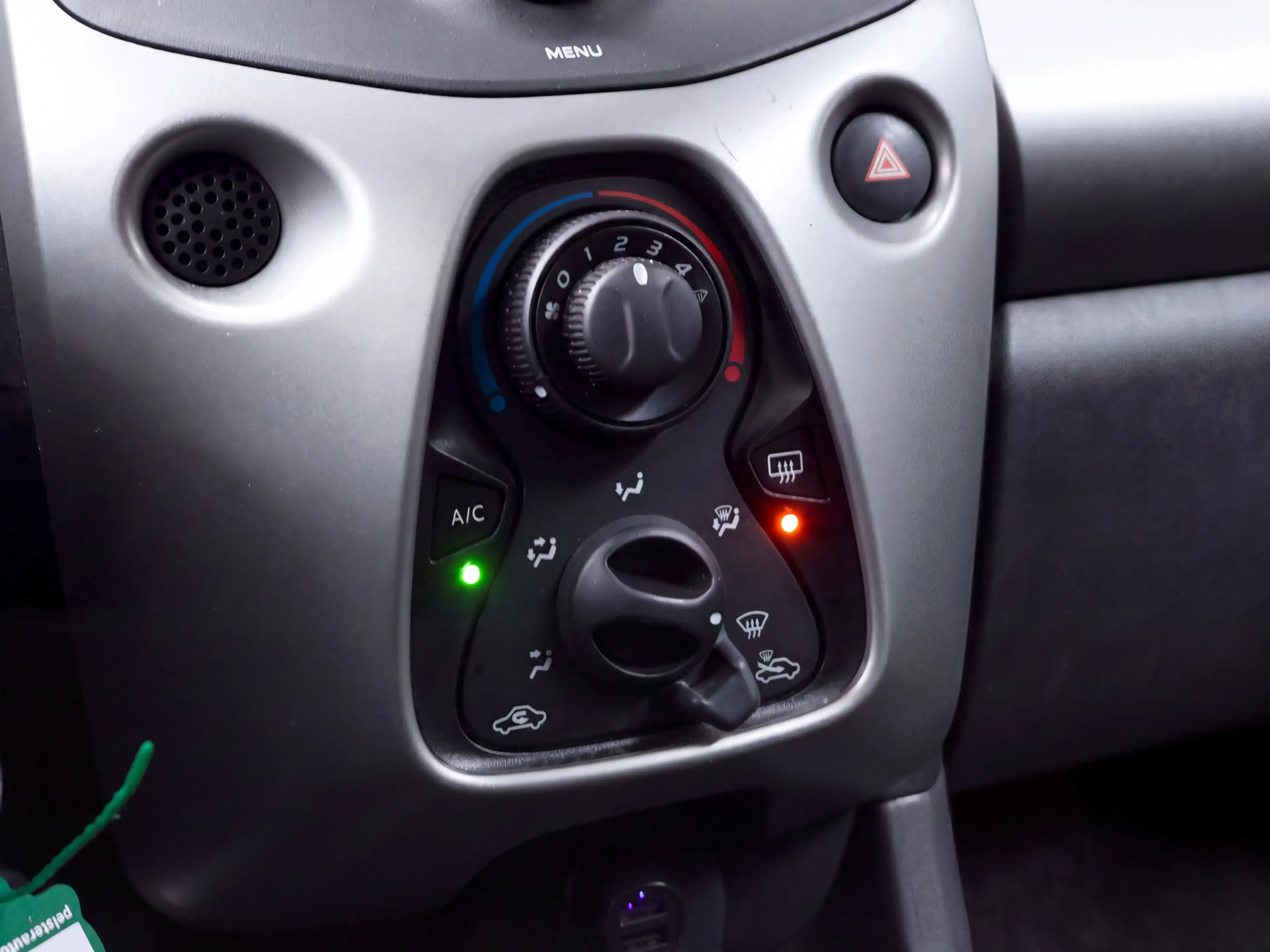 Peugeot 108 1.0 e-VTi Blue Lion Sport (AIRCO,CRUISE,SPORTSTOEL — photo 14