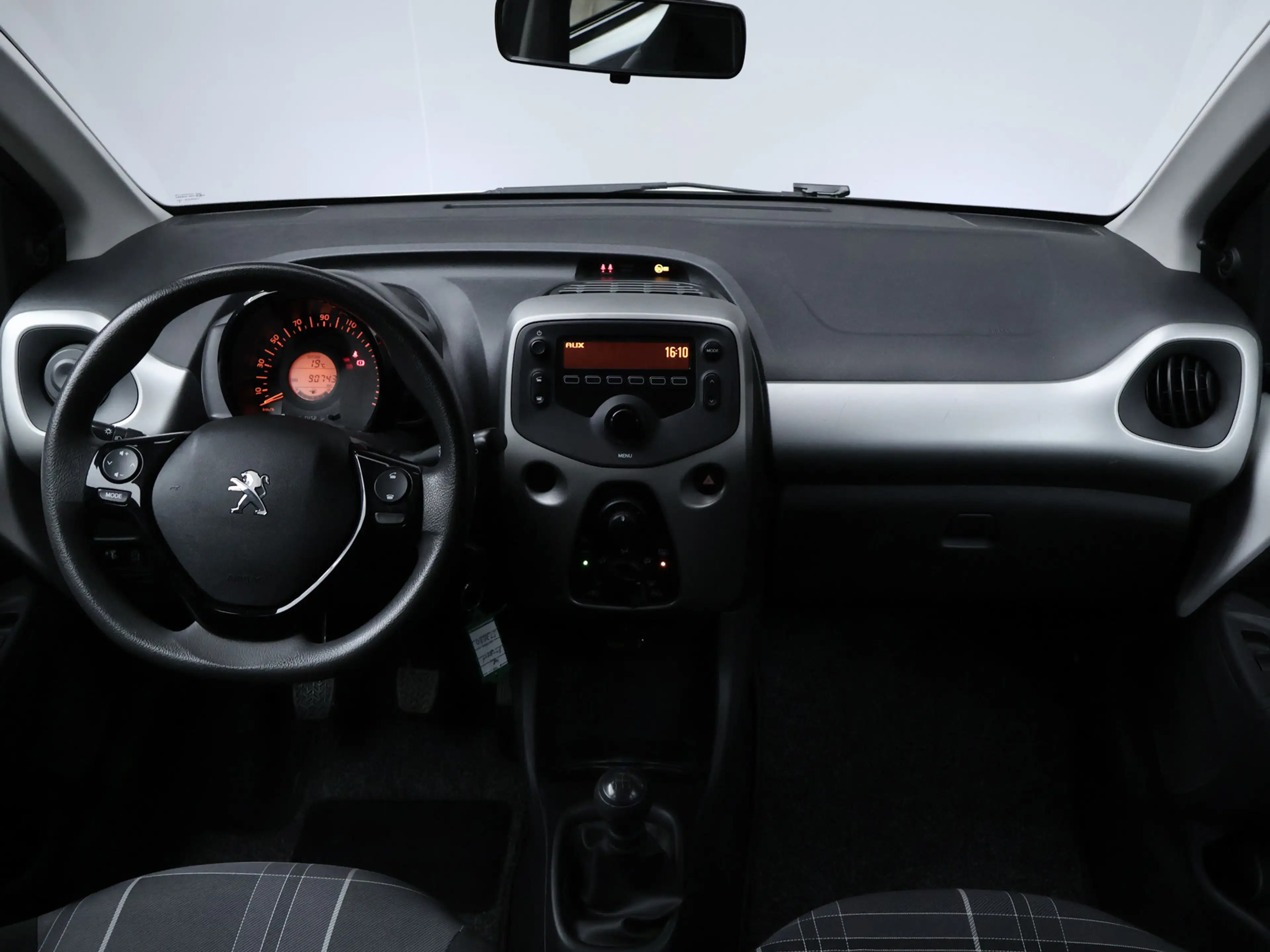 Peugeot 108 1.0 e-VTi Blue Lion Sport (AIRCO,CRUISE,SPORTSTOEL — photo 6