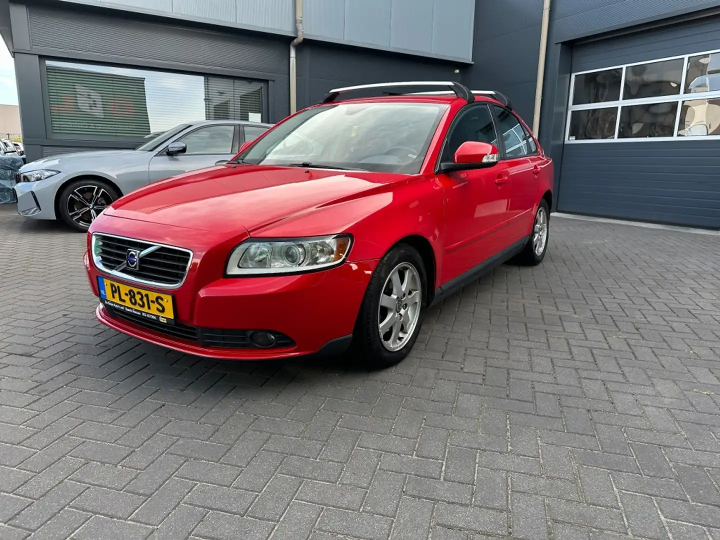 Volvo S40 1.8 Edition Clima stoelverw. schuifdak Rot - 1