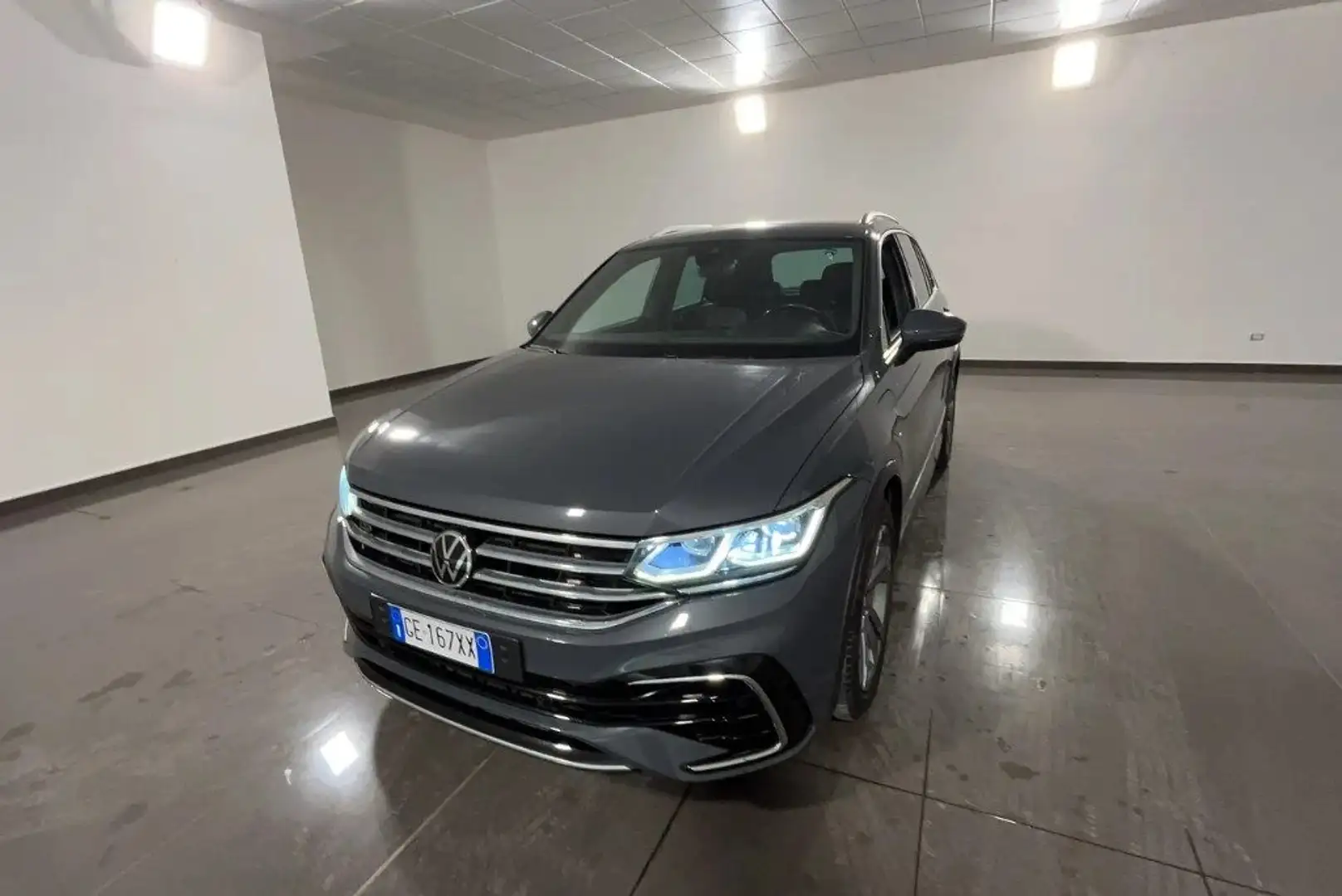 Volkswagen Tiguan 1.4 TSI eHYBRID DSG R-Line Gris - 1