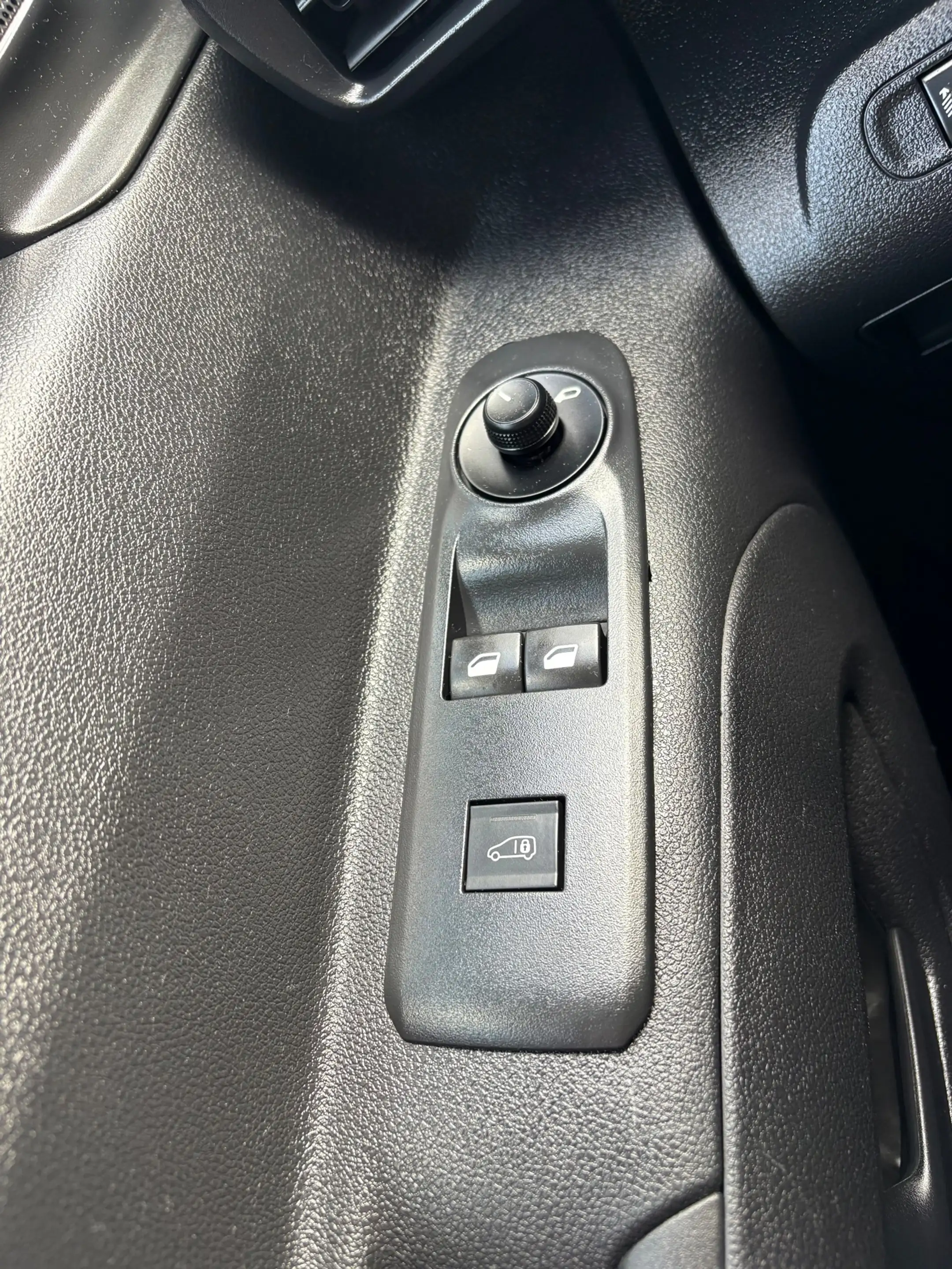 Peugeot Partner 1.2 PureTech Premium Automaat 130pk Airco Navi Cru — photo 14