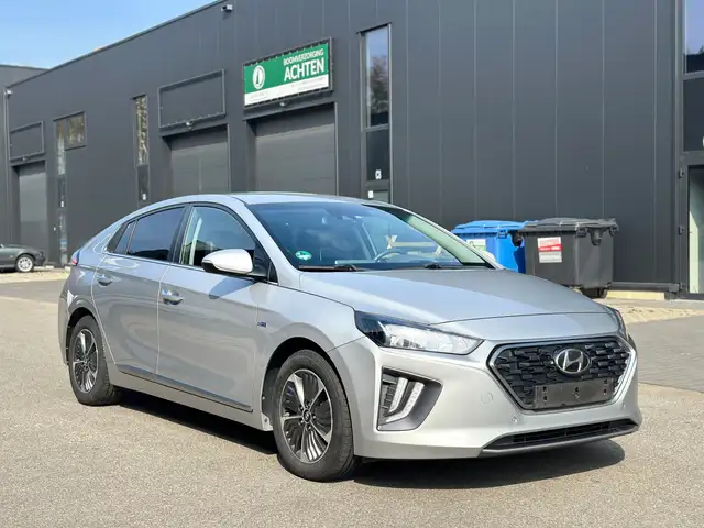 Hyundai IONIQ Ioniq PHEV 1.6 GDi Shine (BlueLink) DCT