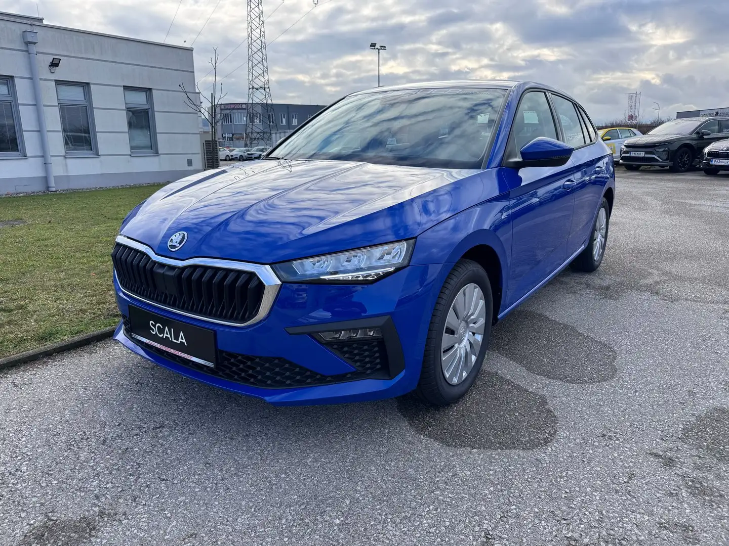 Skoda Scala Essence TSI Blau - 1