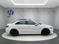 Mercedes-Benz A 200 AMG Line DCT LED Wide Pano RFK Ambiente Weiß - thumbnail 7