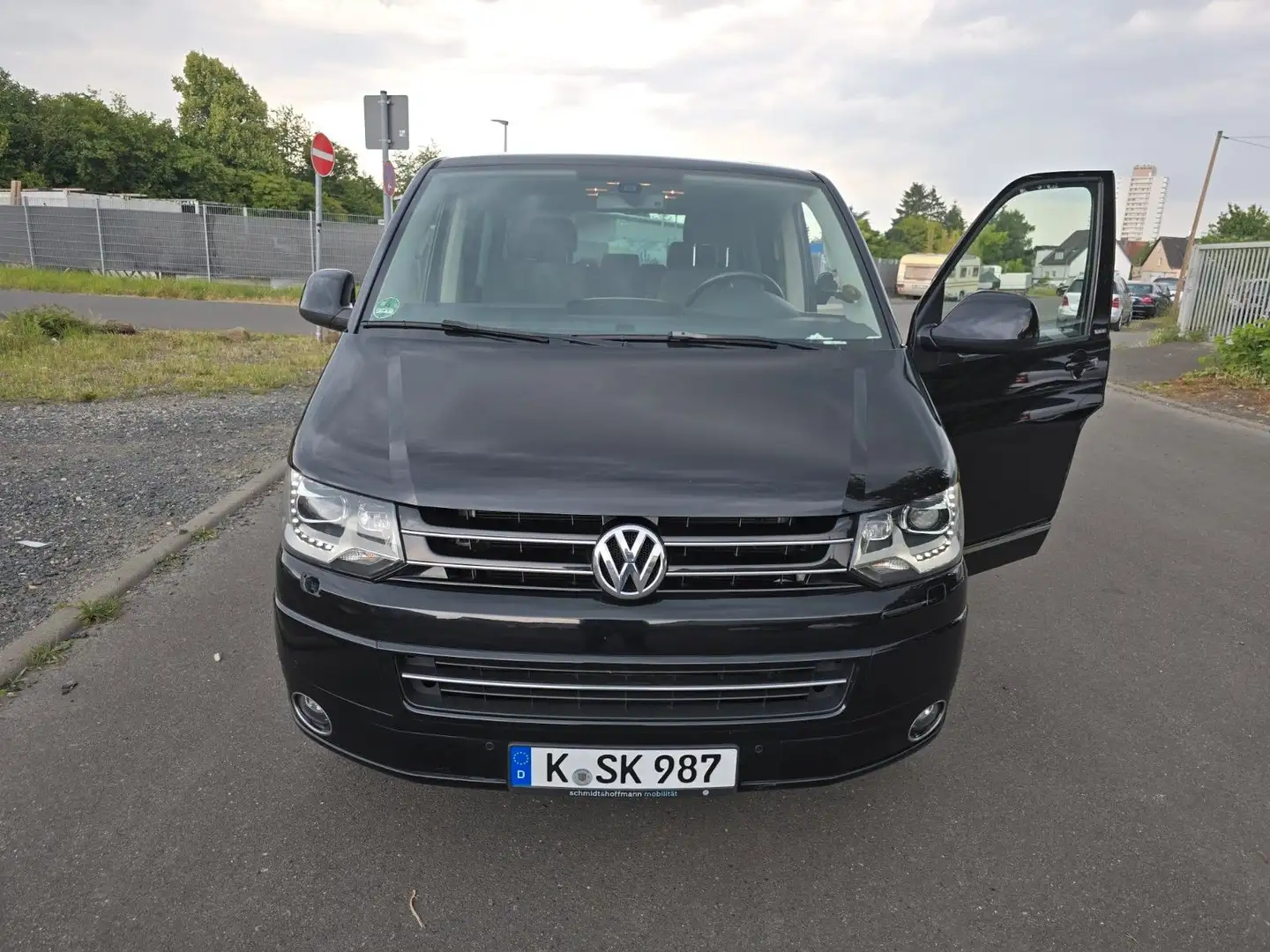 Volkswagen T5 Multivan 7 Sitzer,TÜV Neu Schwarz - 2