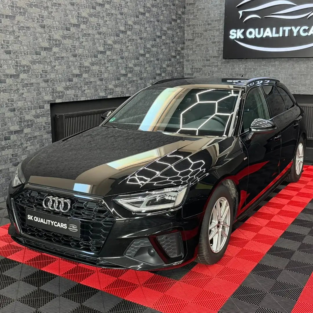 Audi A4 35 2.0 TDI S line Schwarz - 1