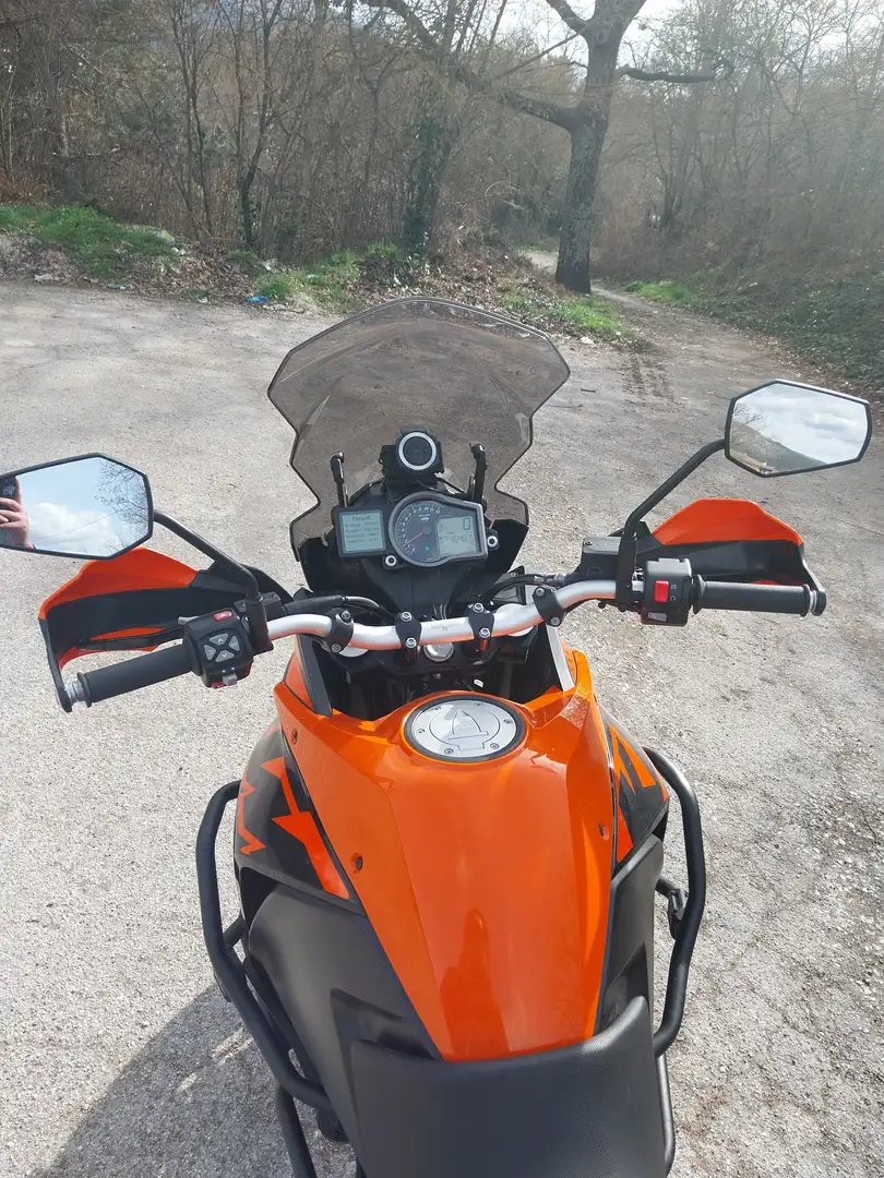 KTM 1090 Adventure Orange - 2