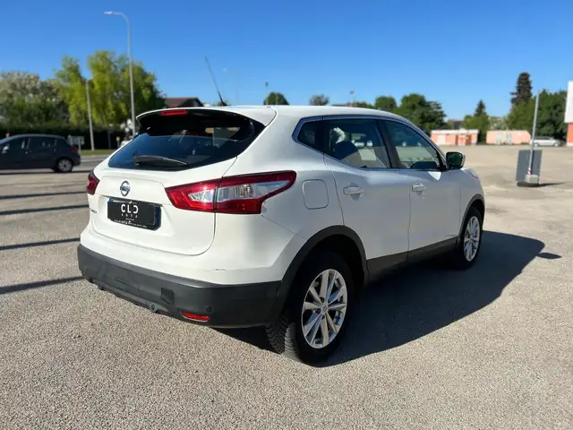 Nissan Qashqai view 5
