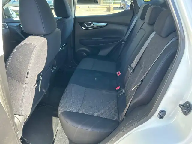 Nissan Qashqai view 9